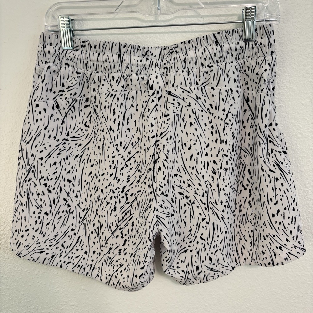Marika Libby Women's Shorts Pocket Short Small Athletic Running Gym‎ - Picture 4 of 5